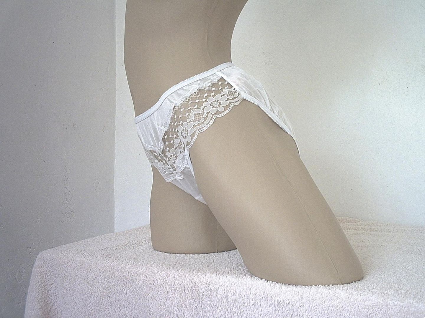 Virgin White Silky Nylon Sissy Schoolgirl Vintage Bikini Style Panties